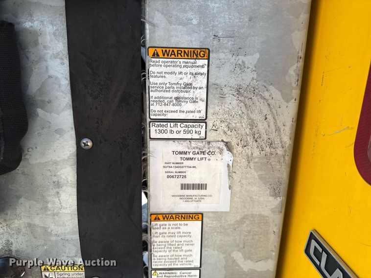 image for item EJ4510 2019 Ford F350 Super Duty utility bed pickup truck