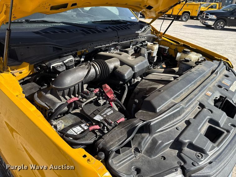 image for item EJ4510 2019 Ford F350 Super Duty utility bed pickup truck