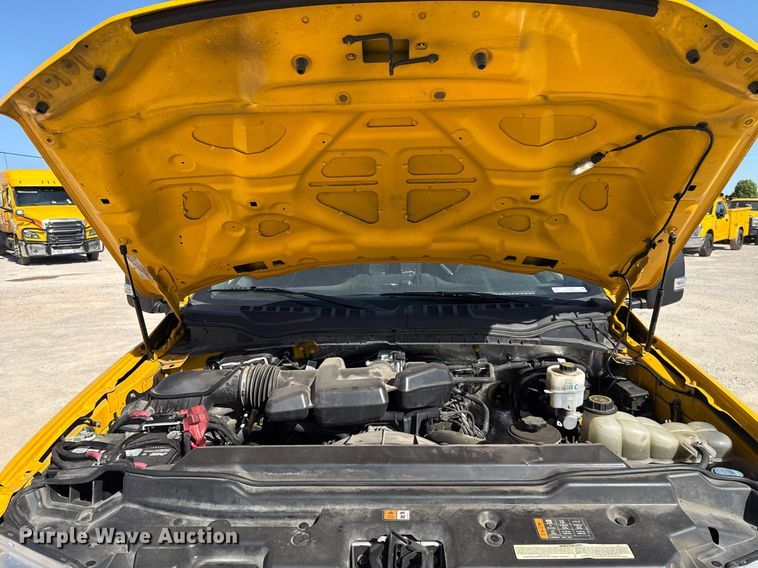 image for item EJ4510 2019 Ford F350 Super Duty utility bed pickup truck