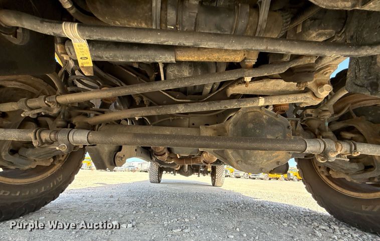 image for item EJ4511 2019 Ford F350 Super Duty XL utility bed pickup truck