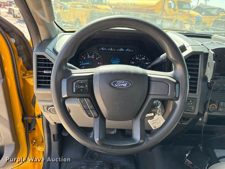 image for item EJ4511 2019 Ford F350 Super Duty XL utility bed pickup truck