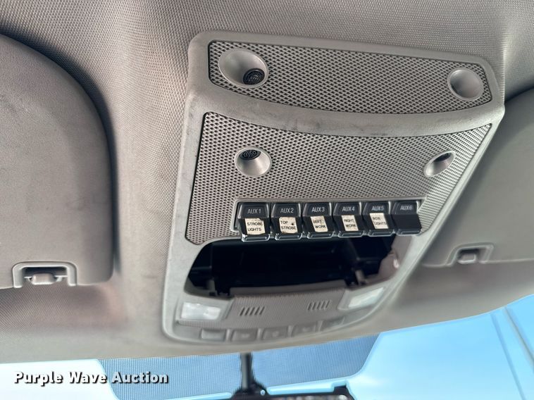 image for item EJ4511 2019 Ford F350 Super Duty XL utility bed pickup truck