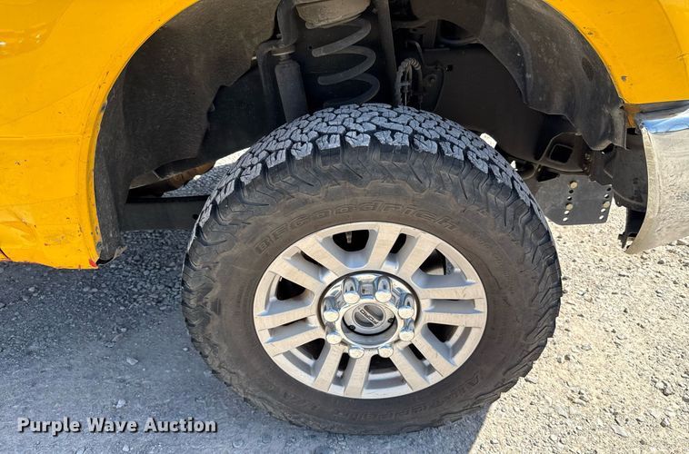 image for item EJ4511 2019 Ford F350 Super Duty XL utility bed pickup truck