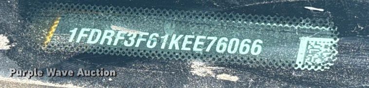 image for item EJ4511 2019 Ford F350 Super Duty XL utility bed pickup truck