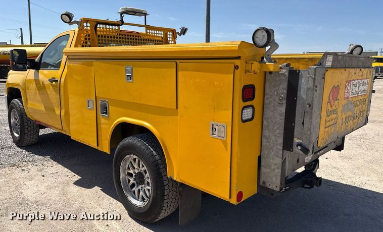image for item EJ4512 2017 Chevrolet Silverado 3500HD utility bed pickup truck