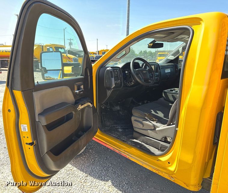 image for item EJ4512 2017 Chevrolet Silverado 3500HD utility bed pickup truck