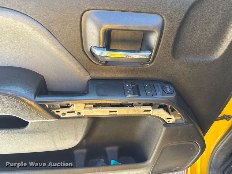 image for item EJ4512 2017 Chevrolet Silverado 3500HD utility bed pickup truck