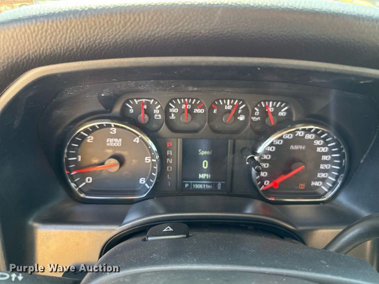 image for item EJ4512 2017 Chevrolet Silverado 3500HD utility bed pickup truck