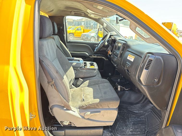 image for item EJ4512 2017 Chevrolet Silverado 3500HD utility bed pickup truck