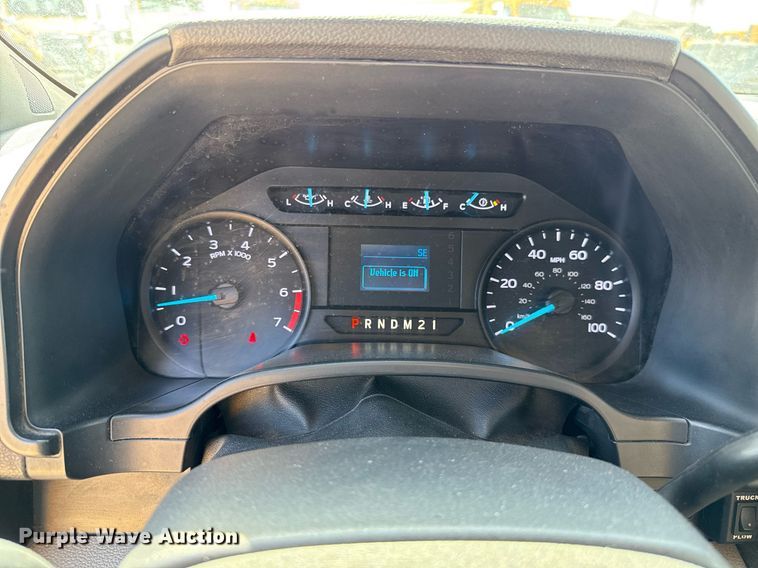 image for item EJ4514 2019 Ford F350 Super Duty utility bed pickup truck