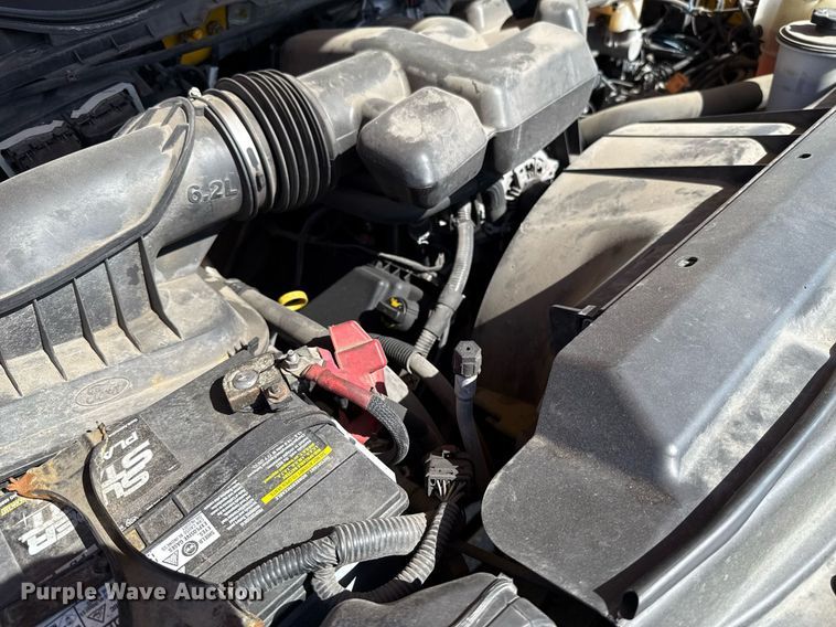 image for item EJ4514 2019 Ford F350 Super Duty utility bed pickup truck