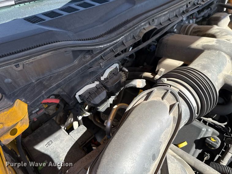 image for item EJ4514 2019 Ford F350 Super Duty utility bed pickup truck