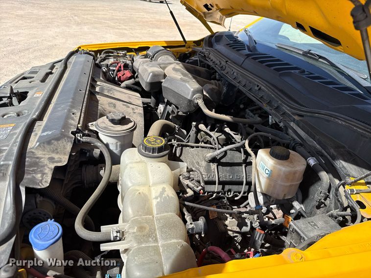 image for item EJ4514 2019 Ford F350 Super Duty utility bed pickup truck