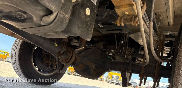 image for item EJ4514 2019 Ford F350 Super Duty utility bed pickup truck