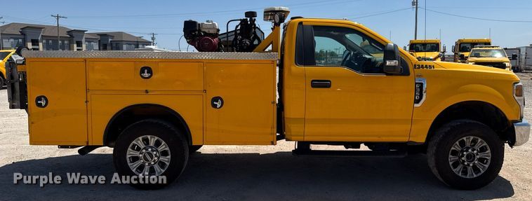 image for item EJ4517 2020 Ford F350 Super Duty XL utility bed pickup truck