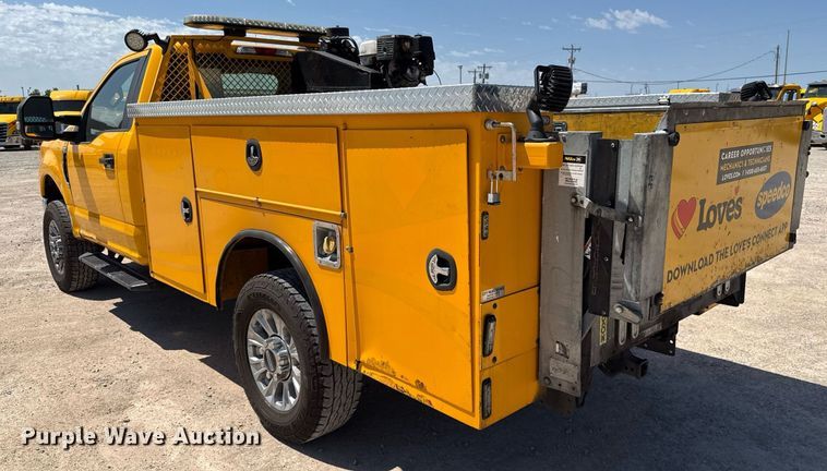 image for item EJ4517 2020 Ford F350 Super Duty XL utility bed pickup truck