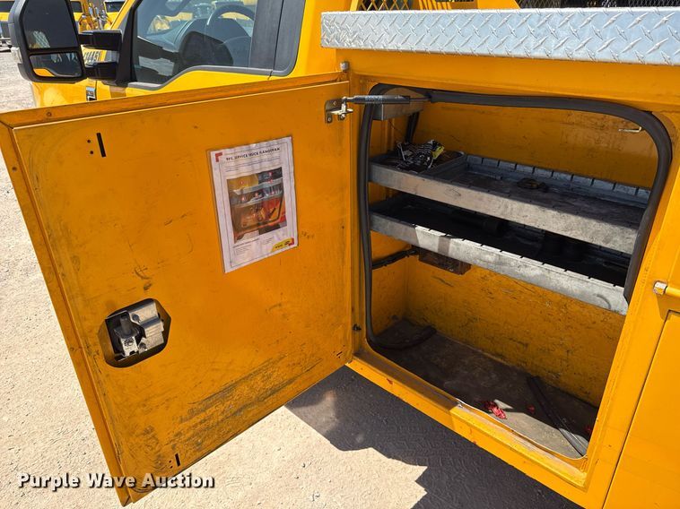 image for item EJ4517 2020 Ford F350 Super Duty XL utility bed pickup truck