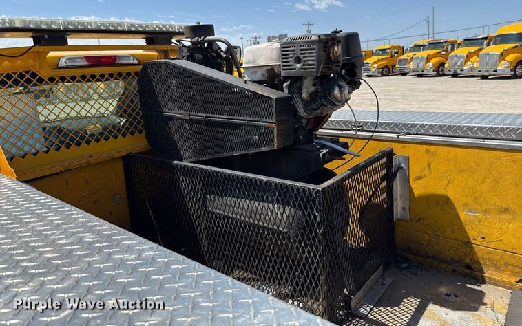 image for item EJ4517 2020 Ford F350 Super Duty XL utility bed pickup truck