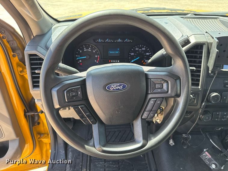 image for item EJ4517 2020 Ford F350 Super Duty XL utility bed pickup truck