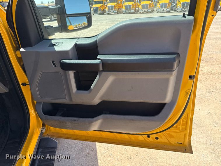 image for item EJ4517 2020 Ford F350 Super Duty XL utility bed pickup truck