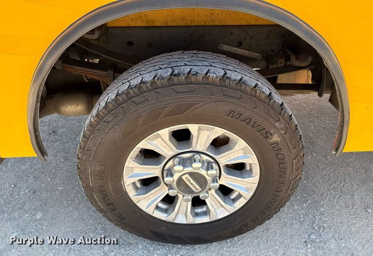 image for item EJ4517 2020 Ford F350 Super Duty XL utility bed pickup truck