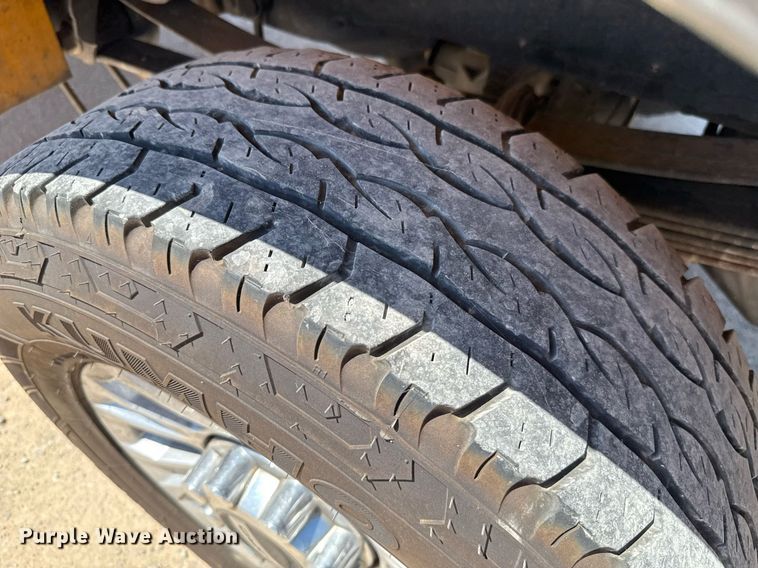 image for item EJ4517 2020 Ford F350 Super Duty XL utility bed pickup truck