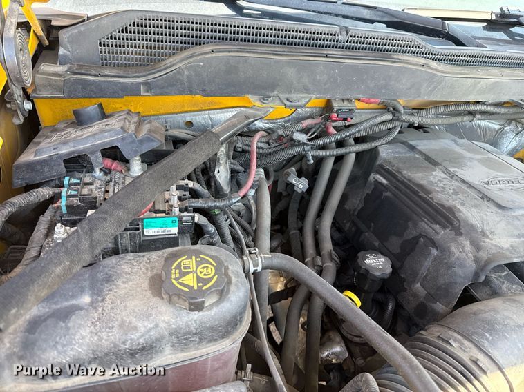 image for item EJ4518 2017 Chevrolet Silverado 3500HD utility bed pickup truck