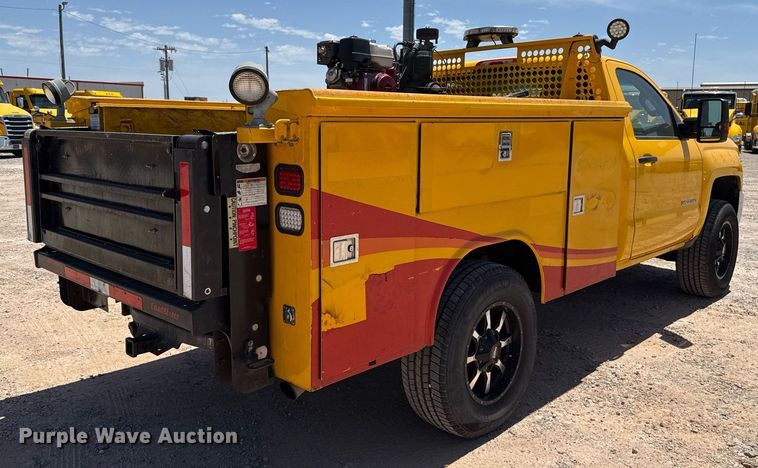 image for item EJ4520 2017 Chevrolet Silverado 3500HD utility bed pickup truck