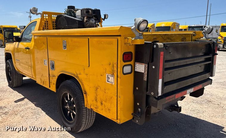 image for item EJ4520 2017 Chevrolet Silverado 3500HD utility bed pickup truck