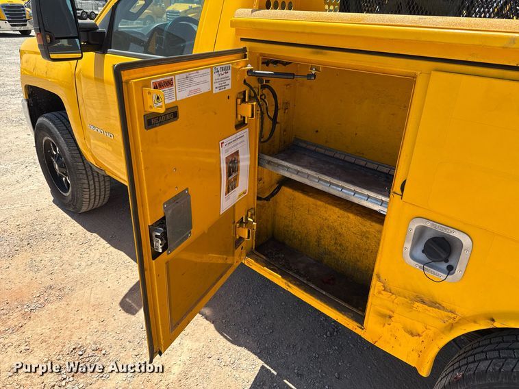 image for item EJ4520 2017 Chevrolet Silverado 3500HD utility bed pickup truck