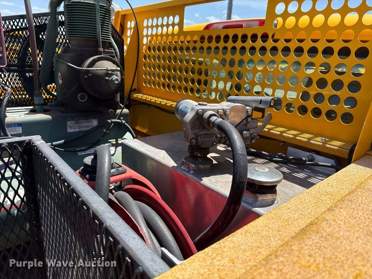 image for item EJ4520 2017 Chevrolet Silverado 3500HD utility bed pickup truck