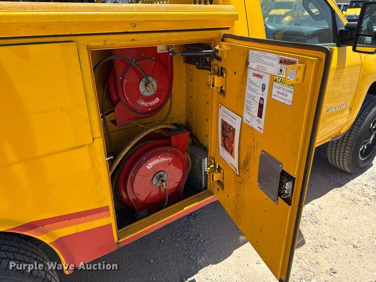 image for item EJ4520 2017 Chevrolet Silverado 3500HD utility bed pickup truck