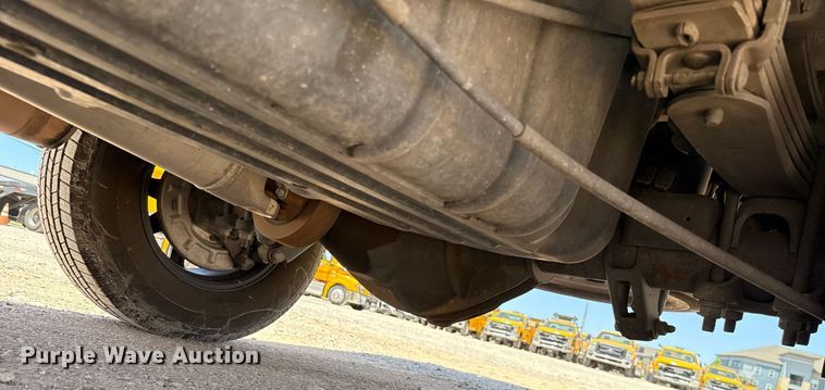 image for item EJ4520 2017 Chevrolet Silverado 3500HD utility bed pickup truck