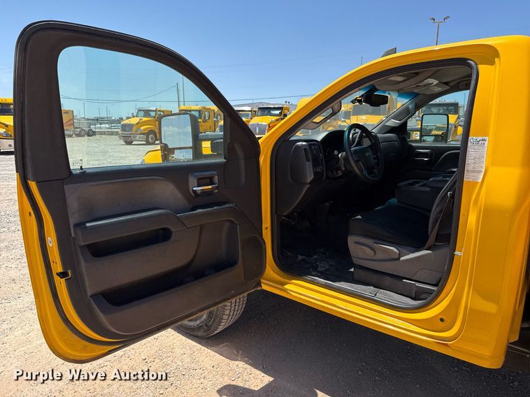 image for item EJ4520 2017 Chevrolet Silverado 3500HD utility bed pickup truck