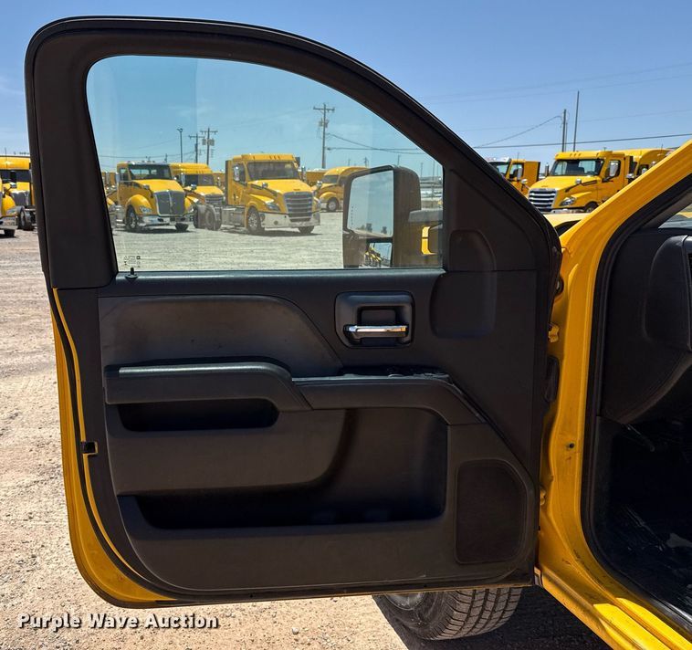 image for item EJ4520 2017 Chevrolet Silverado 3500HD utility bed pickup truck