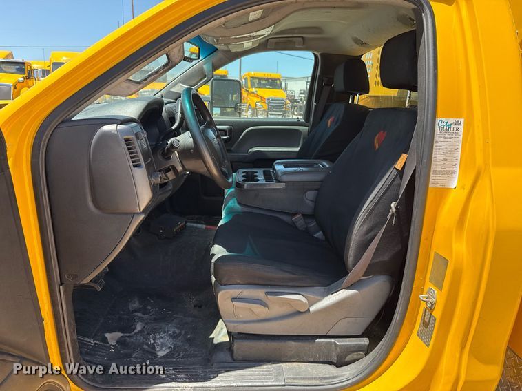 image for item EJ4520 2017 Chevrolet Silverado 3500HD utility bed pickup truck