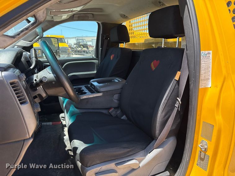 image for item EJ4520 2017 Chevrolet Silverado 3500HD utility bed pickup truck