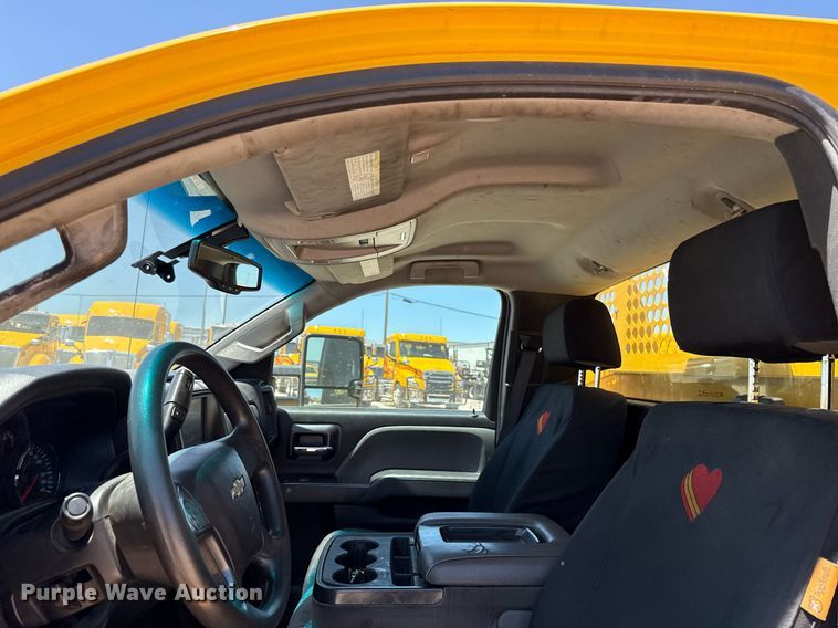 image for item EJ4520 2017 Chevrolet Silverado 3500HD utility bed pickup truck