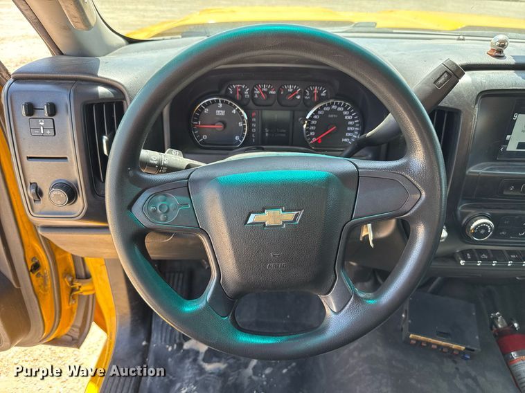 image for item EJ4520 2017 Chevrolet Silverado 3500HD utility bed pickup truck