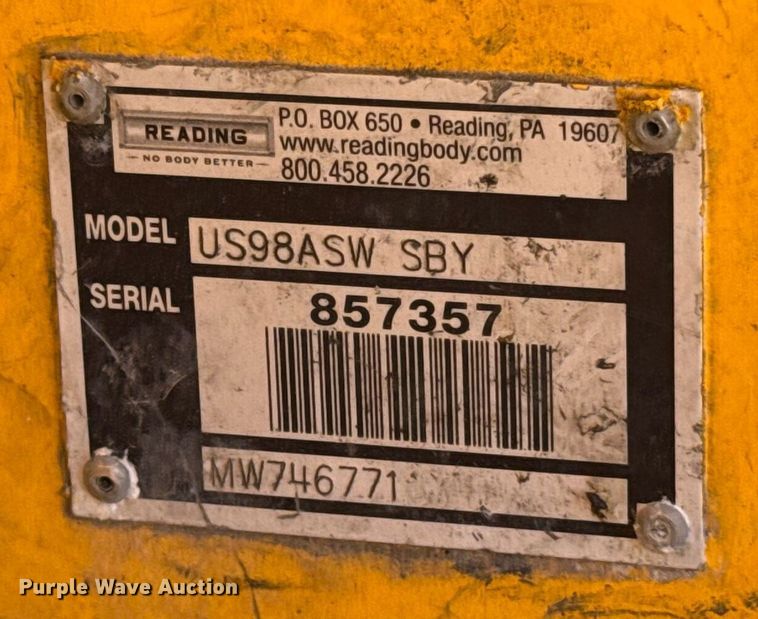 image for item EJ4521 2016 Ford F350 Super Duty utility bed pickup truck