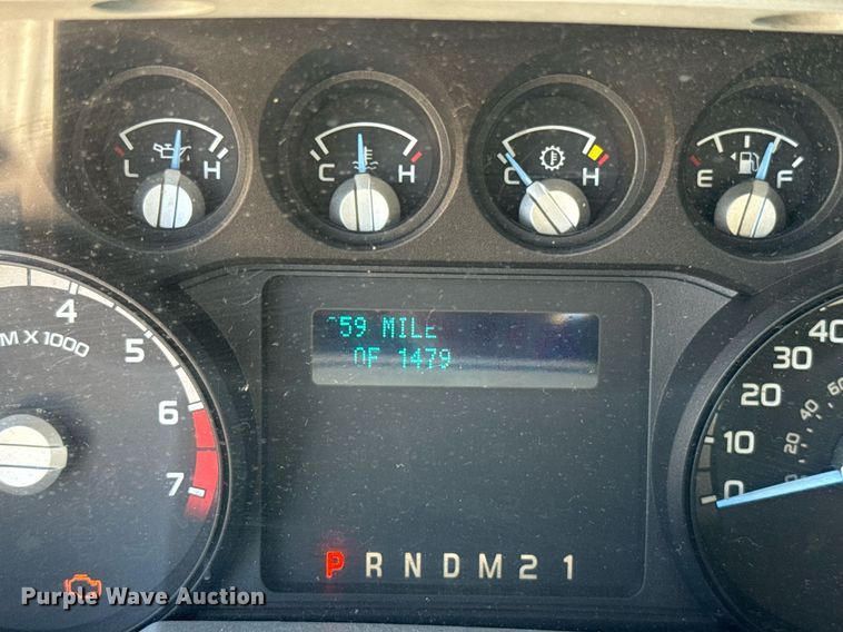 image for item EJ4521 2016 Ford F350 Super Duty utility bed pickup truck