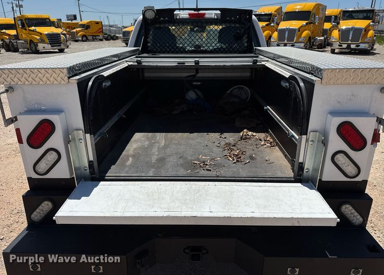 image for item EJ4522 2021 Ford Ranger XL SuperCab utility bed pickup truck