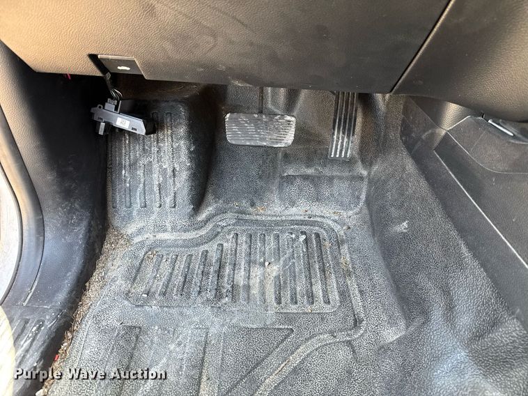 image for item EJ4522 2021 Ford Ranger XL SuperCab utility bed pickup truck