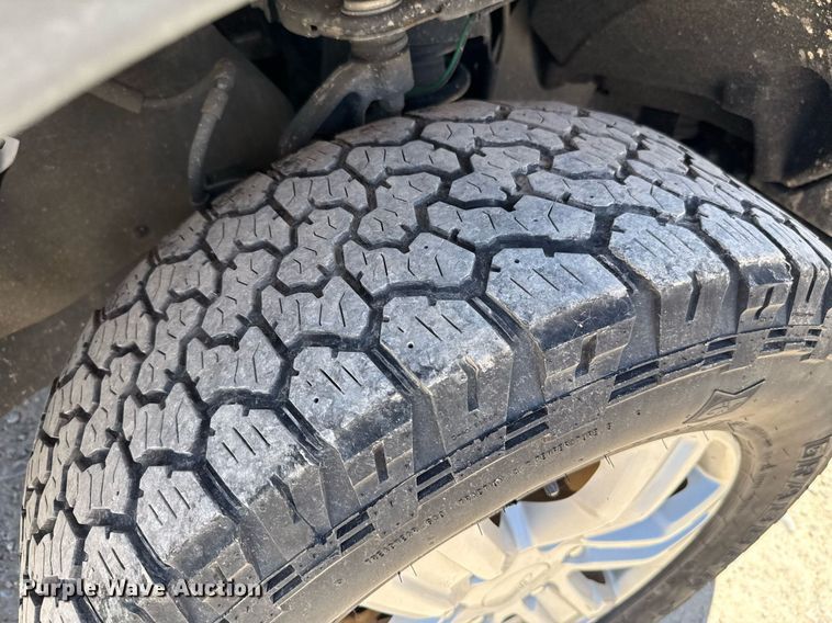 image for item EJ4522 2021 Ford Ranger XL SuperCab utility bed pickup truck