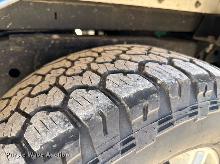 image for item EJ4522 2021 Ford Ranger XL SuperCab utility bed pickup truck