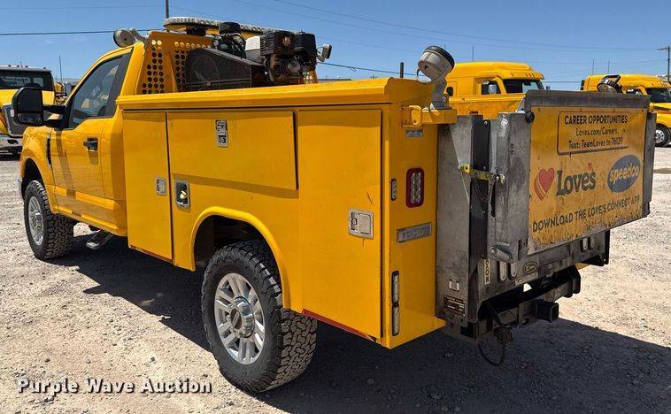 image for item EJ4523 2019 Ford F350 Super Duty XL utility bed pickup truck