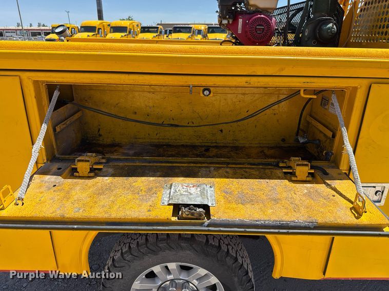 image for item EJ4523 2019 Ford F350 Super Duty XL utility bed pickup truck