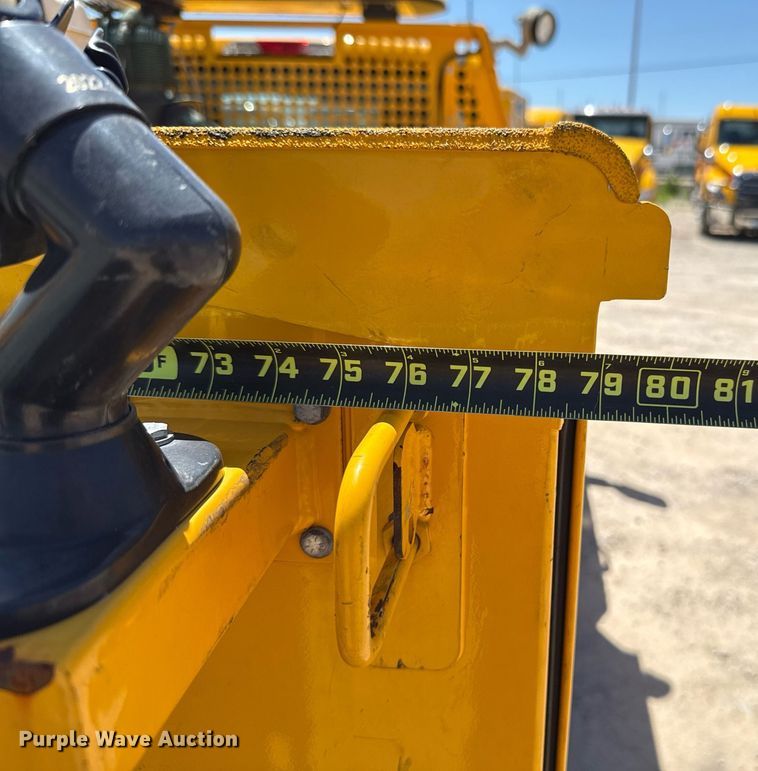 image for item EJ4523 2019 Ford F350 Super Duty XL utility bed pickup truck