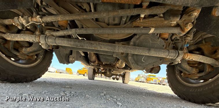 image for item EJ4523 2019 Ford F350 Super Duty XL utility bed pickup truck