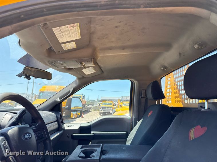 image for item EJ4523 2019 Ford F350 Super Duty XL utility bed pickup truck